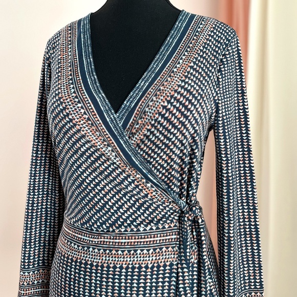 BCBG MaxAzria Wrap Dress - Picture 6 of 11